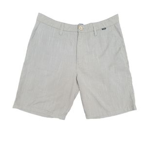 Hurley Cream Casual Shorts for Men Size 30. Pre-owned, good condition.